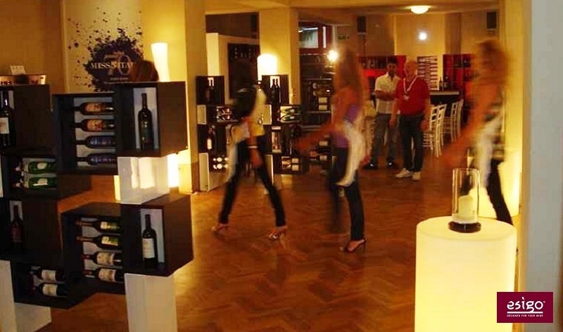 Espositore porta vini in legno Esigo 5 Floor